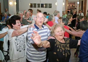 AWO Freiburg Seniorenprojekt wir tanzen durch die Stadt I